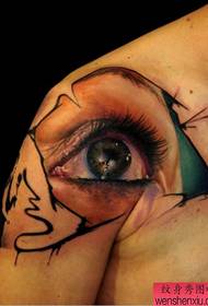Espectacle de tatuatges veterans, recomana un tatuatge d'ulls personalitzat