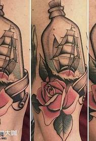 taille rose boot tattoo patroon