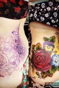 文藝花卉紋身女孩腰以上藝術花卉紋身圖案