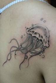 Pattern ng tattoo jellyfish tattoo ng mga balikat ng babae