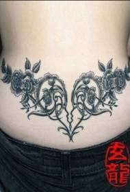 Vrouwelijke rug taille hartvormige Vine Rose Tattoo patroon