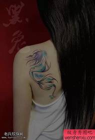 Tattoo show, recommend a woman's shoulder splashing mermaid tattoo work