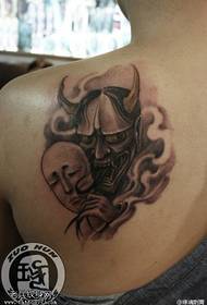 Skulder Prajna maske tatovering
