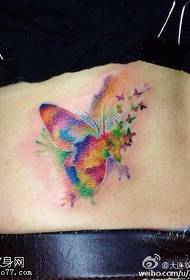 schön gemaltes Schmetterling Tattoo Muster