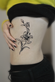 beauty waist simple Lily Tattoo