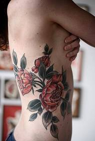 sexy belleza costado cintura hermosa hermosa rosa tatuaje foto