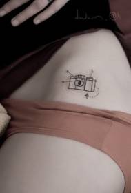 mini fotoaparát tetování na pasu sexy