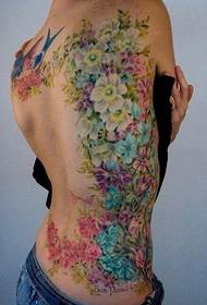 pusės ilgio juosmens augalų modelio tatuiruotė
