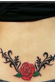 talia piękna moda róża tatuaż