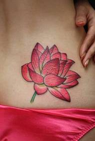 imagen de patrón de tatuaje de loto de cintura trasera