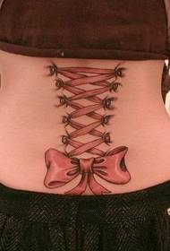 vrouw taille 3D boog tattoo