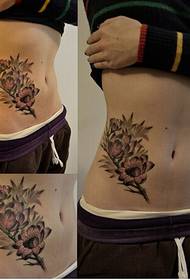 허리 아름다운 아름다운 연꽃 소녀 문신 패턴 사진