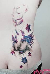 უკანა წელის შემოქმედებითი მფრინავი პეპელა და კატა Tattoo სურათი