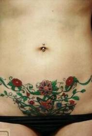 Sexet pige talje smuk blomst vinstok sommerfugl tatovering billede