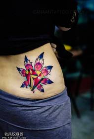 Tattoo show bar recommended a female waist color leaf diamond tattoo pattern