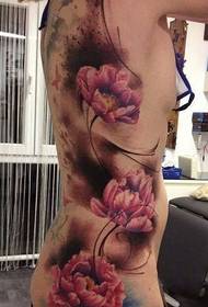 Ženski struk u obliku cvjetne tetovaže u obliku struka za žene