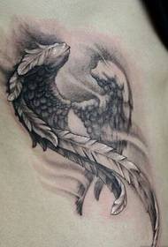taille mooie mode zwarte en witte vleugels tattoo foto