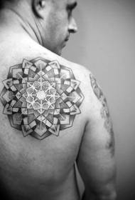 Tattoo back abstract and dynamic Back tattoo pattern