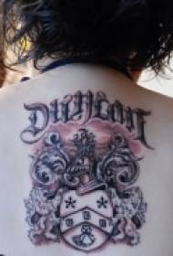 Tatuaż kreatywny z tyłu logo