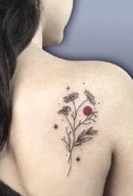 Kūrybinių tatuiruočių tatuiruotė su raudonais taškais ant nugaros rinkinys