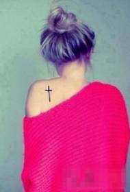 meisjes terug zwarte lijn klassieke minimalistische cross tattoo patroon