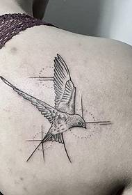 гръб геометрия колибри ужилен линия татуировка модел