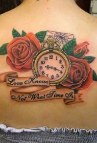 takana värillinen kello ruusu ja kirje tatuointi malli