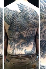 Niesamowity czarno-biały wzór masywnego tatuażu z orłem na plecach