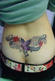 takana perhonen ja vaahteranlehti väri tatuointi malli