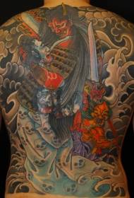 толық артқы жапондық самурай шайқасы боялған тату-суреттің үлгісі