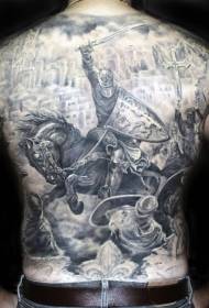 bruņinieks aizmugurē kaujas melnā pelēkā tetovējuma rakstā