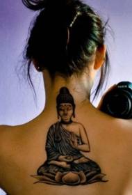 neska itzuli Buddha lotus tatuaje ereduan eserita