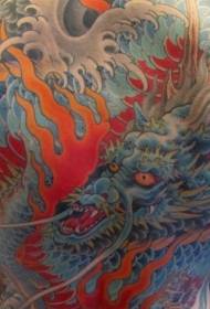 Patrón de tatuaje de área grande de dragón azul trasero