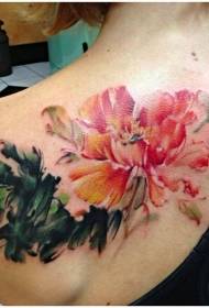 მიმზიდველი აკვარელი სტილის ყვავილების უკან tattoo ნიმუში