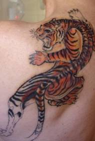 back colored crawling tiger tattoo pattern