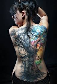 European and American beauty sexy back beautiful beautiful tree tattoo picture
