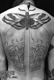 groot rug vlinder skedel tattoo patroon