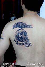 back pricking crow tattoo pattern