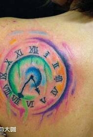 Taustaväri tatuointikuvio 76825-takana oleva herätyskellon perhonen tatuointikuvio