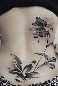 момиче назад мастило цвете татуировка модел секси очарователен
