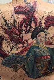 mudellu di tatuaggi di dragon geisha