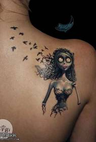 Morsiamen zombie-tatuointikuvio