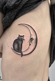 side back Moon cat tattoo pattern