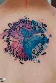 hrbtni barvni cvet Tattoo vzorec