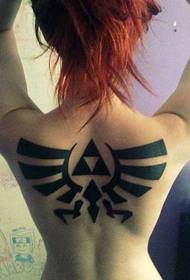 merginos dailus totemo tatuiruotė ant nugaros