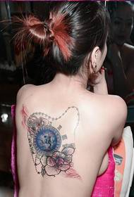 kauneus takataskukello kukka tatuointi malli