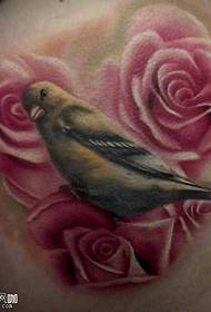 Model de tatuaj de pasăre din spate trandafir 76575 - model de tatuaj de vacă spate