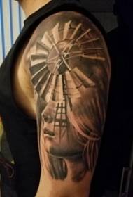 Veikėjo portreto tatuiruotė vyro studento rankos eskizas tatuiruotės personažo portreto tatuiruotės modelis