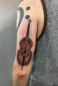 Wateya tattooê violin wêneya tattooê violin ku li ser milê boy boyax kir