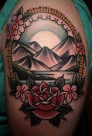 Brdo vrha tetovaža djevojka ruku na brdu vrha tetovaža sliku